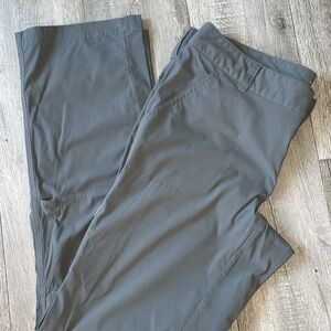 Columbia sportswear /Hiking pants for tall 5’6 lady